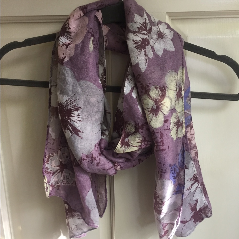 Feminine Purple Floral Scarf